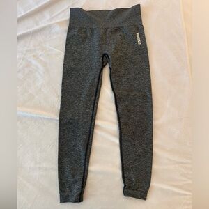 Gymshark Legging in Heather Grey Seamless Compression Waistband Highwaisted